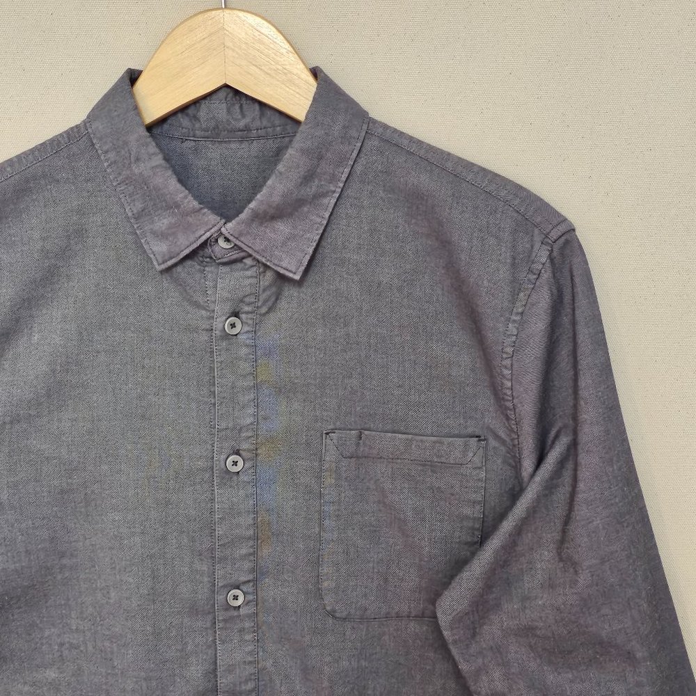 Lululemon Athletica Button Down M